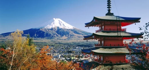 Fotografia do Monte Fuji no Japão e banner do artigo "Vale a pena morar no Japão em 2025?"